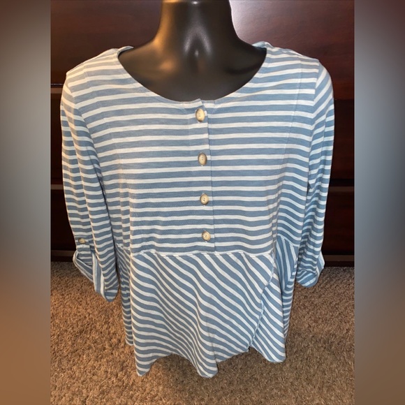Soft Surroundings Tops - Soft Surroundings Size XS Large Tunic 3/4‎ Sleeve Blue Striped Shirt